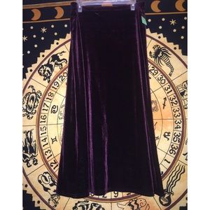 🍷vintage velvet material skirt🍷